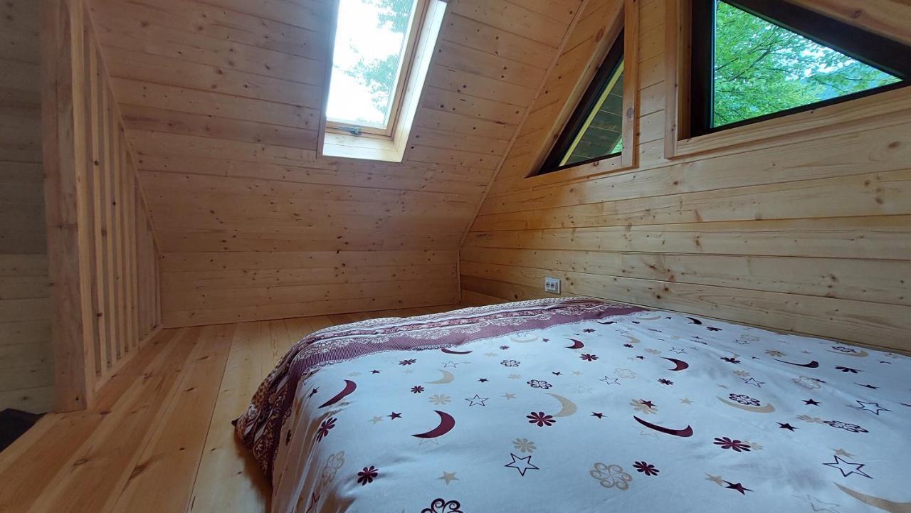 Villa Tiny House Casa Axa à Paraul Carjei Extérieur photo
