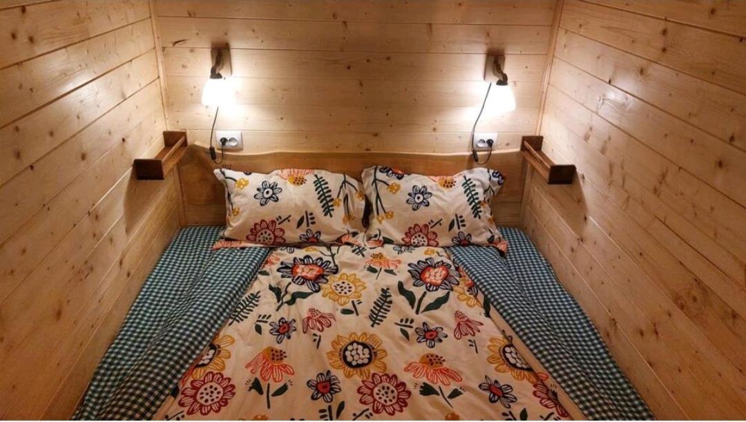 Villa Tiny House Casa Axa à Paraul Carjei Extérieur photo